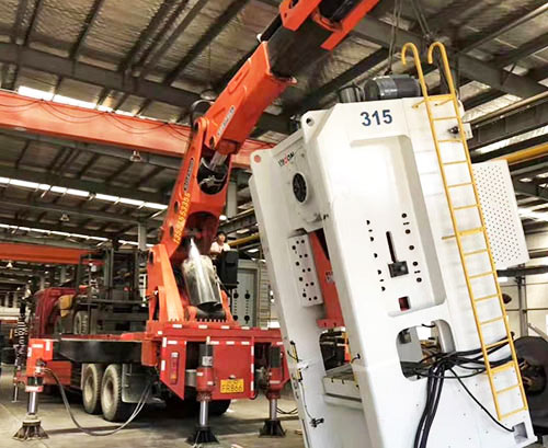 赫山提升工作效率，选择优质折臂吊租赁服务