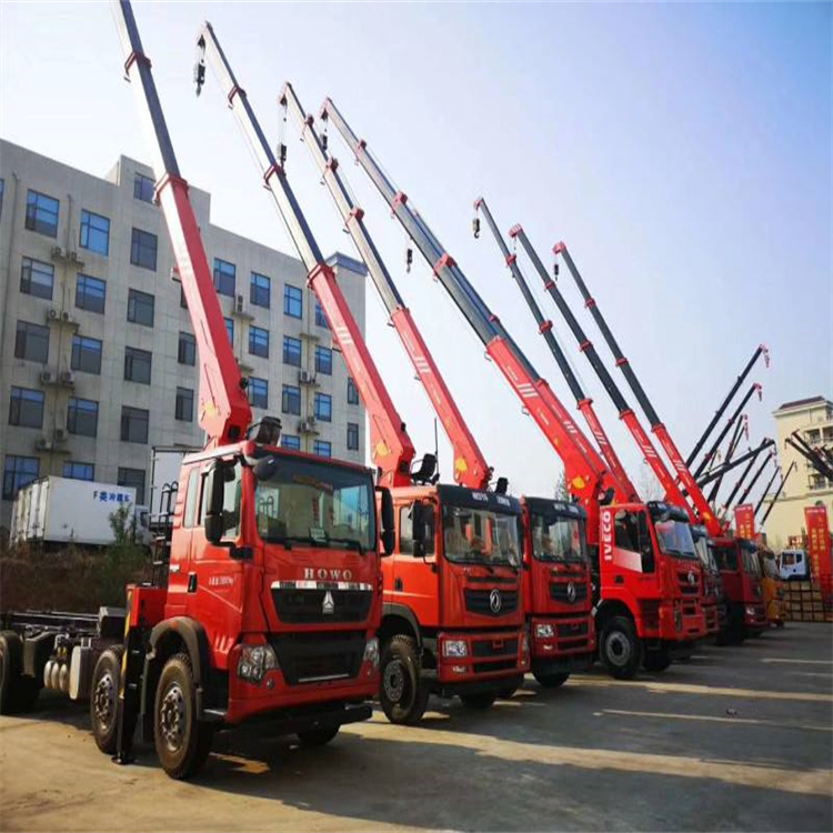 赫山租专业吊车电话