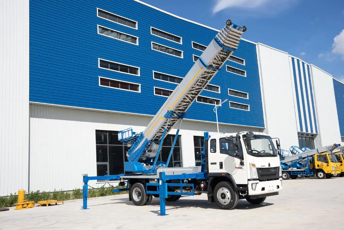 赫山小型云梯车上料车租赁多少钱