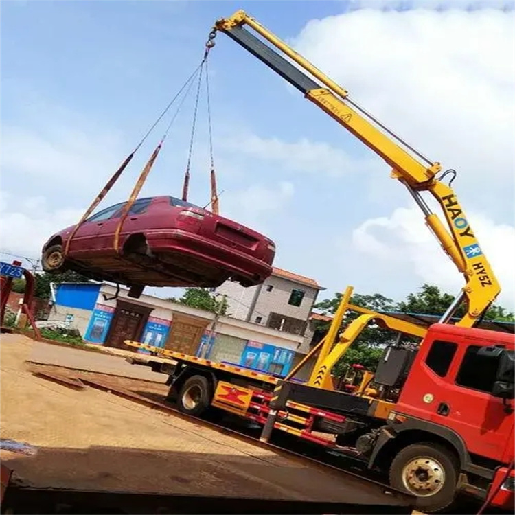 赫山吊车救援小汽车怎么吊