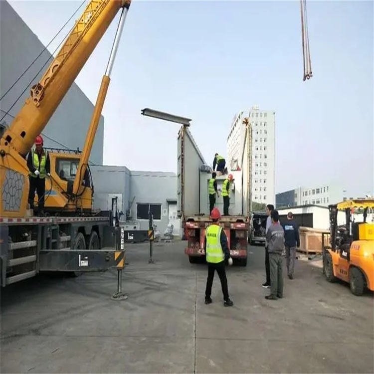 赫山如何找到附近的吊车救援服务